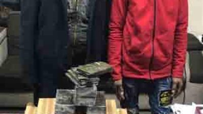  أمن الإسكندرية يضبط عاطلين بحوزتهما 140 طربة حشيش