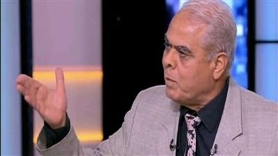 أستاذ مناهج يعلن عن تطبيق شبيه بالفيسبوك لعمل فصل إلكتروني