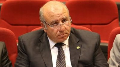 بيان عاجل للحكومة بشأن ارتفاع أسعار المطهرات في الصيدليات