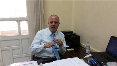 أمين نقابة الأطباء يستغيث بالرئيس السيسي لزيادة بدل العدوى