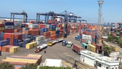 غلق بوغاز مينائي الإسكندرية والدخيلة لسوء الأحوال الجوية 