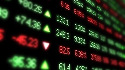 البورصة تخسر 32.3 مليار جنيه ومؤشرها الرئيسي يهبط 7% بختام التعاملات