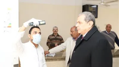 وزير القوى العاملة يخضع لفحص كورونا