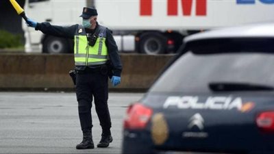 للحد من انتشار كورونا.. فرنسا تفرض الحجر الصحي الشامل على البلاد