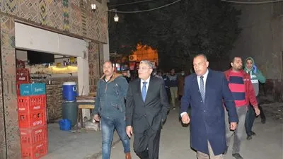 محافظ المنيا يتابع تنفيذ قرار منع تدخين الشيشة (صور)