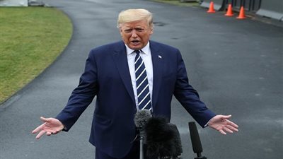 ترامب يتحدث عن تقدم في تجربة لقاح ضد 