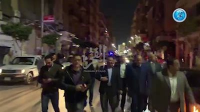 محافظ القاهرة يتفقد غلق المراكز التجارية بمنطقة وسط البلد (فيديو)