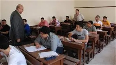 نسب النجاح ستكون الأعلى.. أستاذ مناهج يعلن مفاجأة بشأن أسئلة الامتحانات