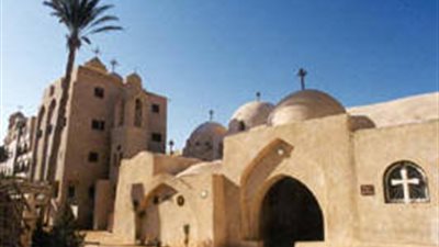 دير البراموس يعلن غلق أبوابه أمام الزوار لمواجهة كورونا 