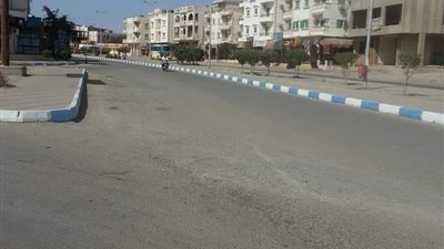 أهالي مرسى علم يطبقون إرشادات وزارة الصحة بالتزام المنازل (صور)