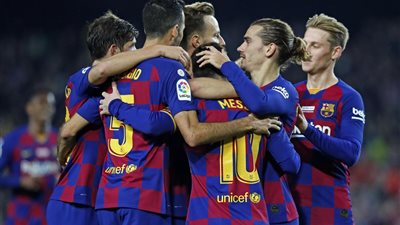 كورونا يحكم.. برشلونة يقوم بحركة مفاجئة ضد نجومه