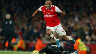 أوباميانج بديل لاوتارو مارتينيز في إنتر ميلان بسبب برشلونة