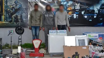 ضبط عصابة سرقة المتاجر في العامرية