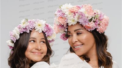 أبرزهم داليا البحيري.. فنانات احتفلن بعيد الأم مع بناتهم 