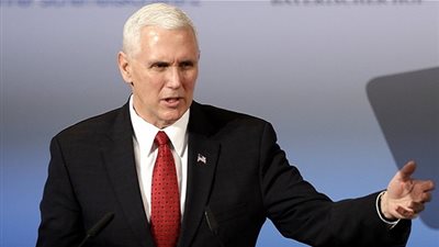 بنس: الولايات المتحدة سجلت أكثر من 19 ألف إصابة بـ