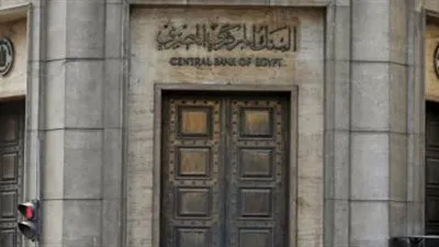 كيف تستفيد من مبادرة تأجيل أقساط القروض 6 أشهر.. 