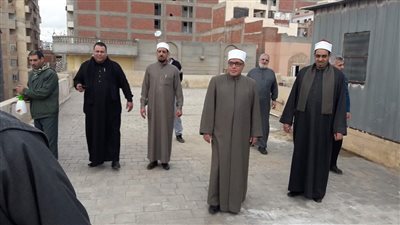 التحقيق مع أئمة وعمال مساجد خالفوا قرار الغلق بالدقهلية
