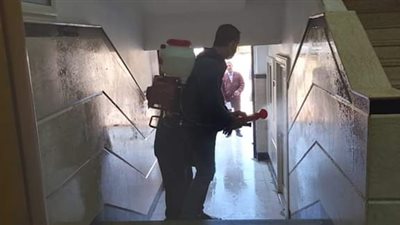 بدء حملة شاملة لتطهير وتعقيم المنشأت الشبابية والرياضية بكفرالشيخ (صور)