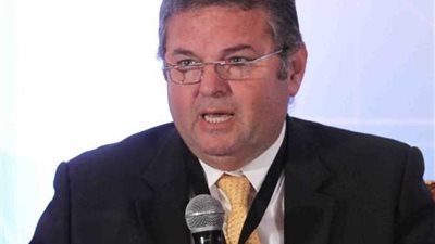 منح العاملين بشركتي مصر والنصر للغزل والنسيج بالمحلة إجازة حتى 31 مارس