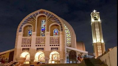 ليست الأولي.. تاريخ الكنيسة القبطية في إيقاف الصلوات والاحتفالات