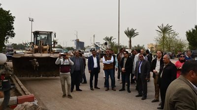 حملة بالفيوم لإزالة المقاهي غير المرخصة على الأراضي الزراعية