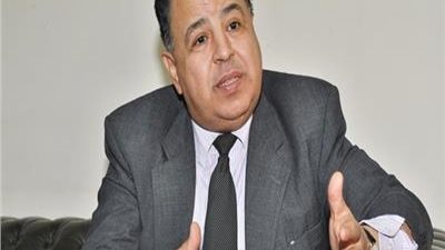 المالية: حجزنا على 128 ألف شخص بمديونية تصل لـ 60 مليار جنيه