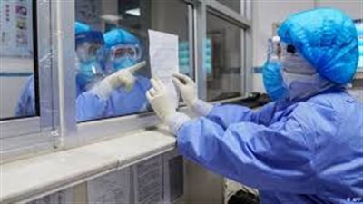 طبيبة مصابة بـ