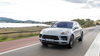 بورش ماكان الكهربائية قد تأتي بقوة 700 حصان