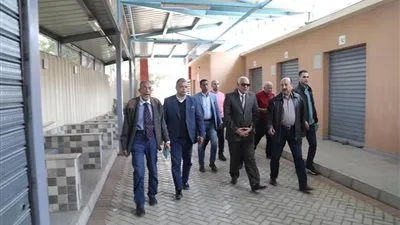 محافظ الجيزة يتابع أداء شركات الجمع السكني ببولاق والعجوزة