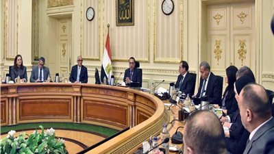 عاجل.. الحكومة تعلن مد فترة تأجيل الدراسة 15 يوما