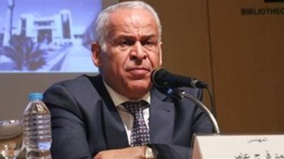 برلماني يطالب البنوك بتنفيذ قرارات البنك المركزي 