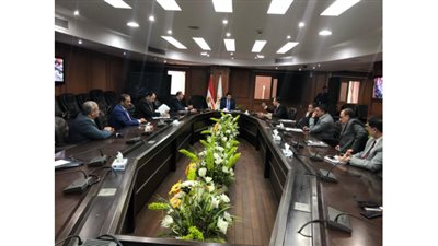 وزير الرياضة يوجه بتطوير معايير دعم الأندية ومراكز الشباب