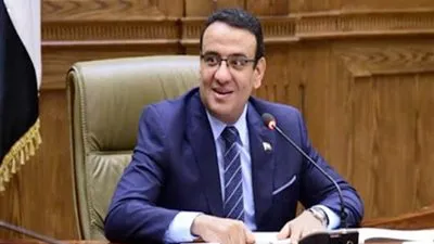 متحدث البرلمان: استبدال الصنايعية بـ