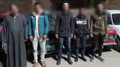 ضبط تشكيل عصابي تخصص في سرقة السيارات بالتجمع