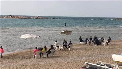 محافظ الإسكندرية: قرار إغلاق الشواطئ الفترة المقبلة مؤقت