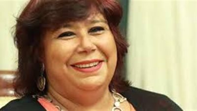 إنذار على يد محضر لوزيرة الثقافة 