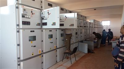 رئيس الجهاز: تنفيذ أعمال شبكة الكهرباء المغذية لقطع الأراضى بمدينة السادات