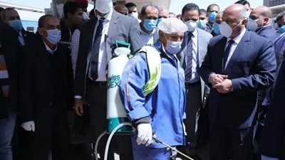 وزير النقل: لن نتهاون في مستوى النظافة بالسكة الحديد (فيديو وصور)