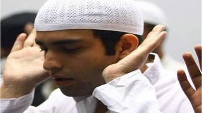 البحوث الإسلامية توضح طريقة الصلاة على ضحايا كورونا ودفنوا خارج البلاد