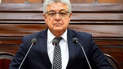 تعليم البرلمان: تخصيص مدرسة في كل قرية لصرف المعاشات