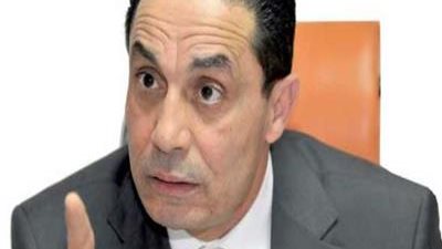 سامي عبدالعزيز: كامل الوزير لا يكابر.. وهذا رأيي في متحدث الحكومة (فيديو) 