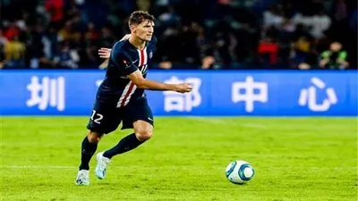 نجم باريس سان جيرمان: أنا الأفضل ولو بقدم واحدة