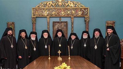 أساقفة كنيسة اليونان للأرثوذكس بالولايات المتحدة يتبرعون لمكافحة كورونا 