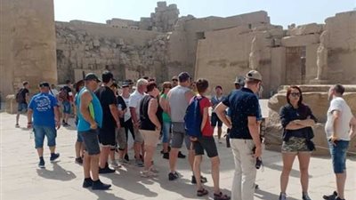 رفضوا السفر.. رسالة قوية من السائحين المتواجدين بمصر 