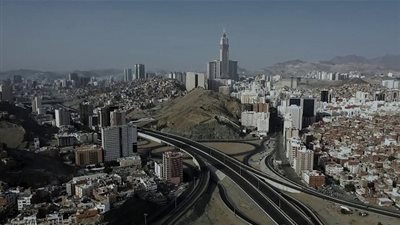 مكة.. عيادات متنقلة لخدمة الأهالي في الأحياء المعزولة (فيديو)