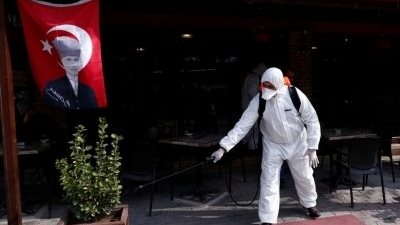 تركيا تعلن تجاوز الإصابات بفيروس كورونا الـ 18 ألف حالة