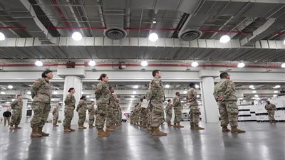 البنتاجون يعلن تسجيل 900  إصابة بـ كورونا في الجيش الأمريكي 