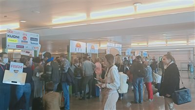 إجراءات مشددة فور وصول طائرة المصريين العالقين بأمريكا لمرسى علم