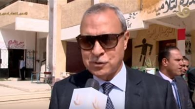محافظ القليوبية: تخصيص 14 مدرسة لصرف المعاشات في 3 دقائق للفرد