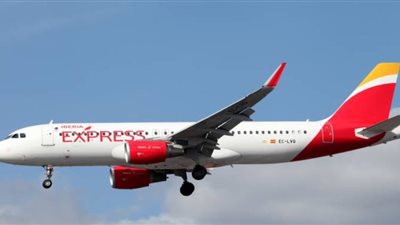 إسبانيا تتهم  تركيا بالاستيلاء على طائرة محملة بمعدات طبية 